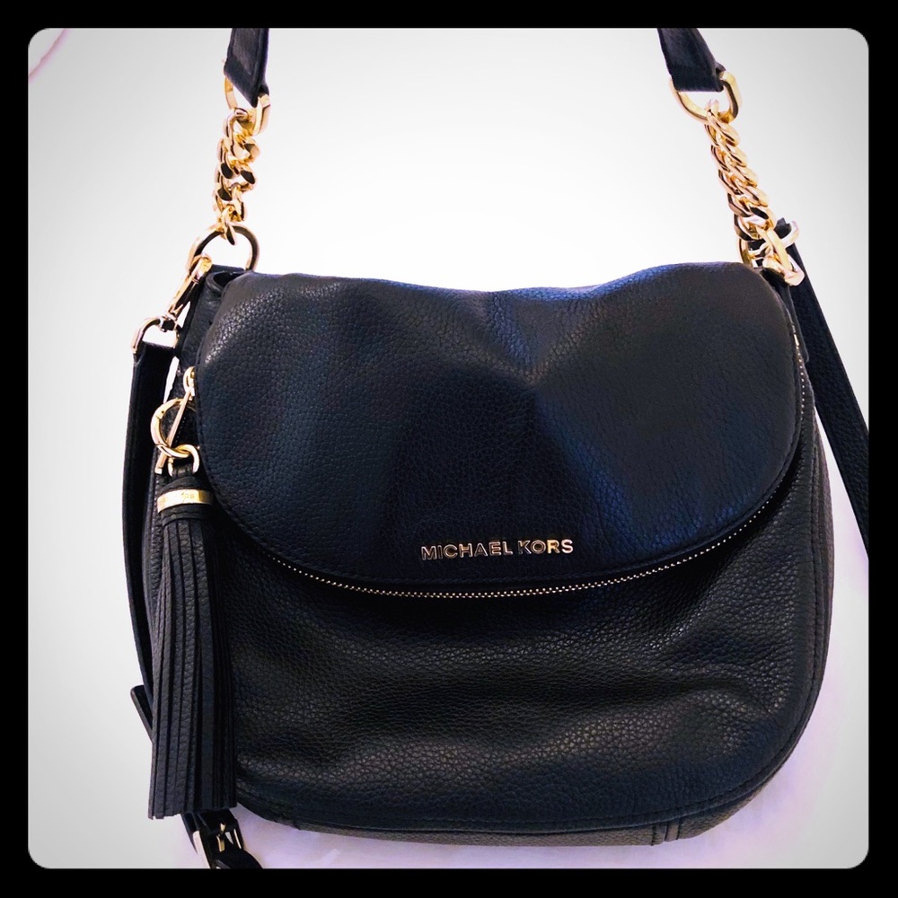 Michael kors black leather crossbody bag